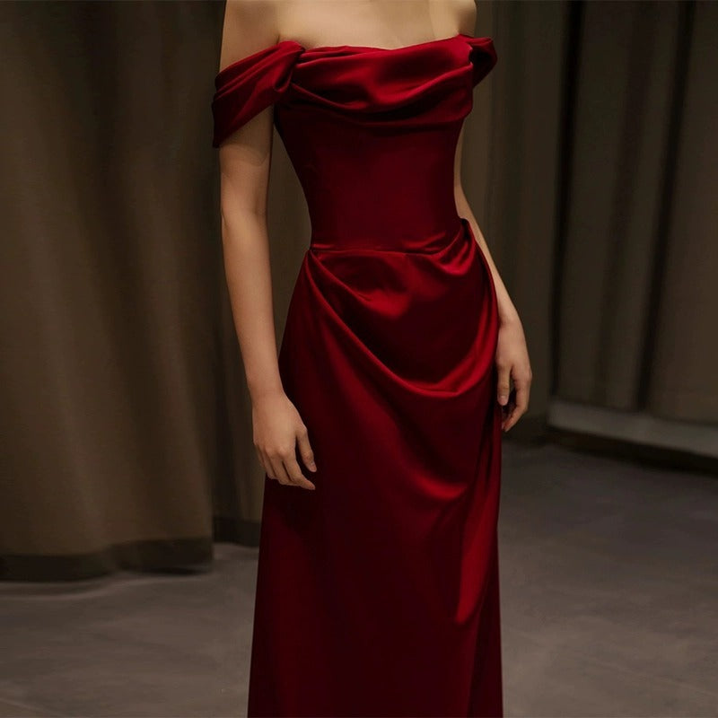 Off-shoulder Small Trailing Slim-fit Satin Dress
