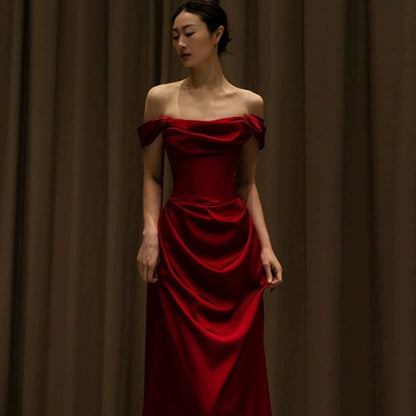 Off-shoulder Small Trailing Slim-fit Satin Dress